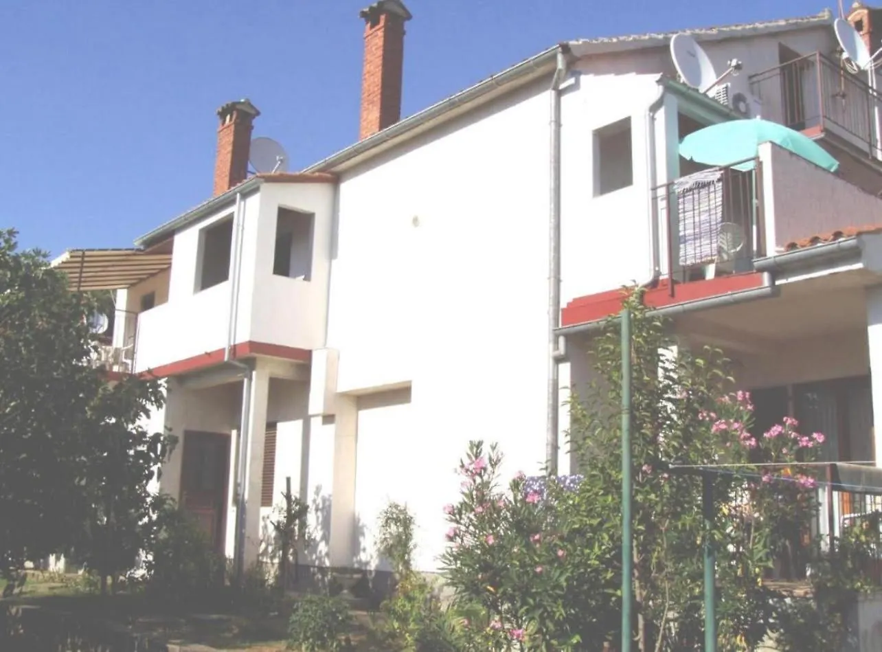 Martin Apartments 2 Rovinj 0*,